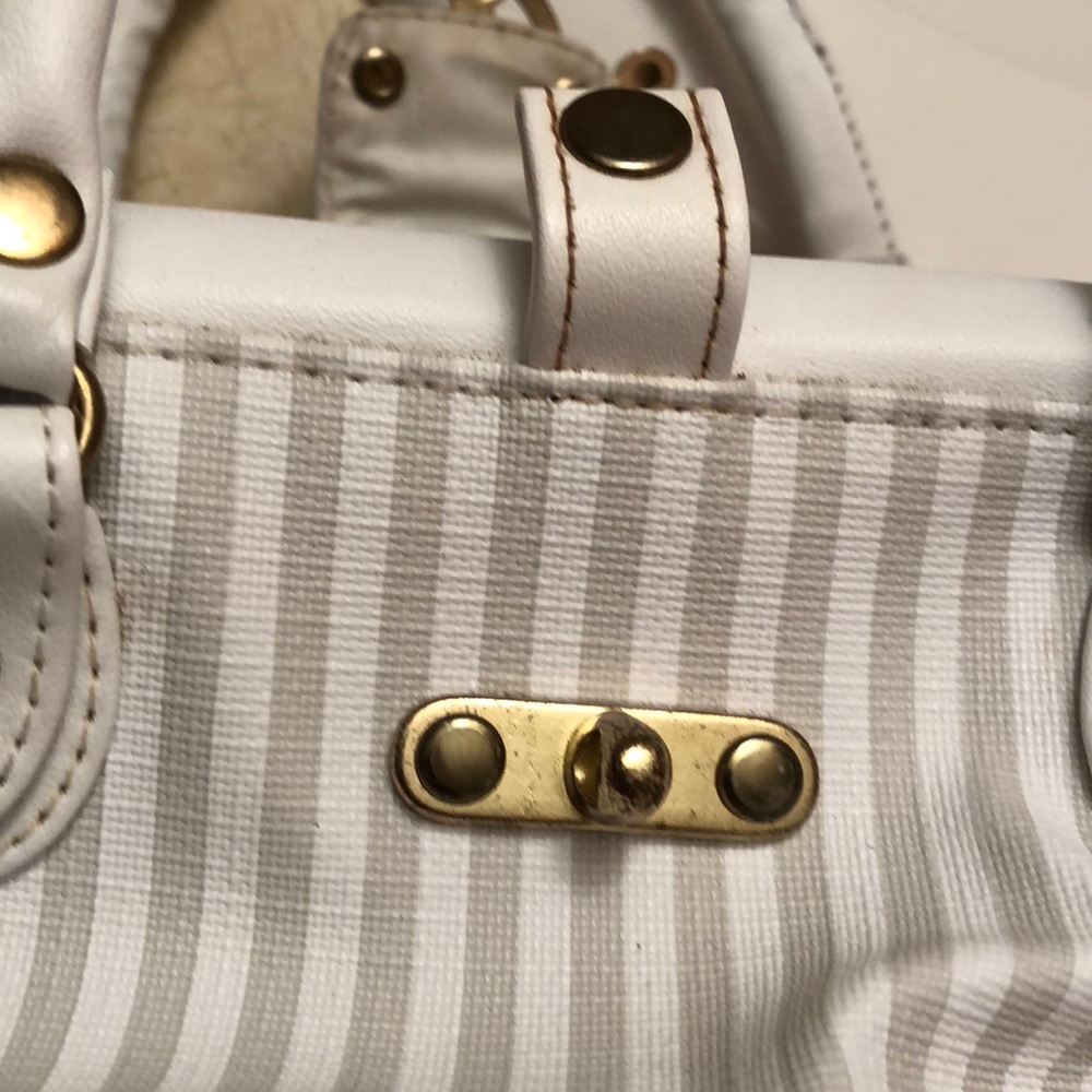 Small tote - Picture 12 of 12